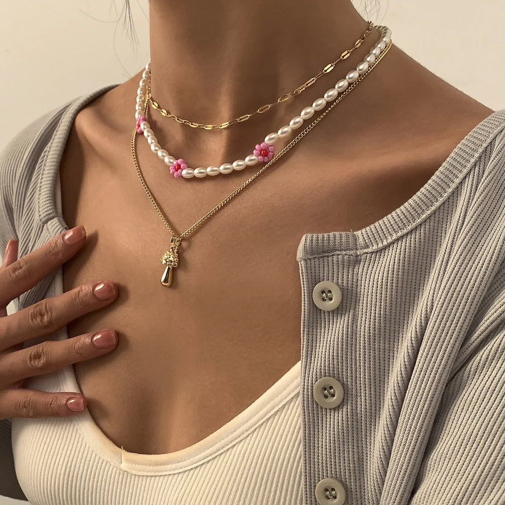 Vintage Pearl Choker Necklace Small Mushroom Design
