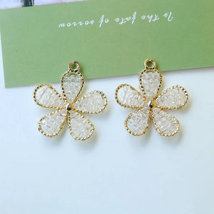 10pcs 30mm DIY Jewelry Findings Glass Flower Necklace Pendants