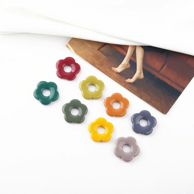 Retro 5-Petal Resin Pendant Earring & Hair Accessories DIY Kit