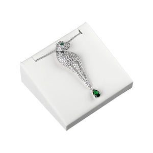 GemTrue Jewelry Display Tool Ivory Prop-Single Pendant/Bracelet Ramp