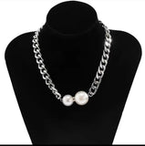 Metal Pearl Pandant Necklace for Women