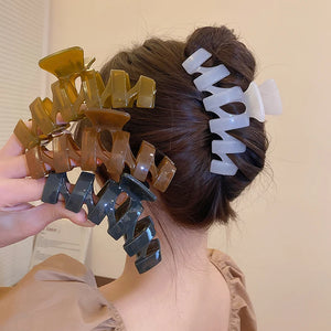 Bohemian Acrylic Hair Claw Crab Clip for Women
