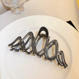 Metal Geometry Wavy Crab Hair Clip for Women's Hair
