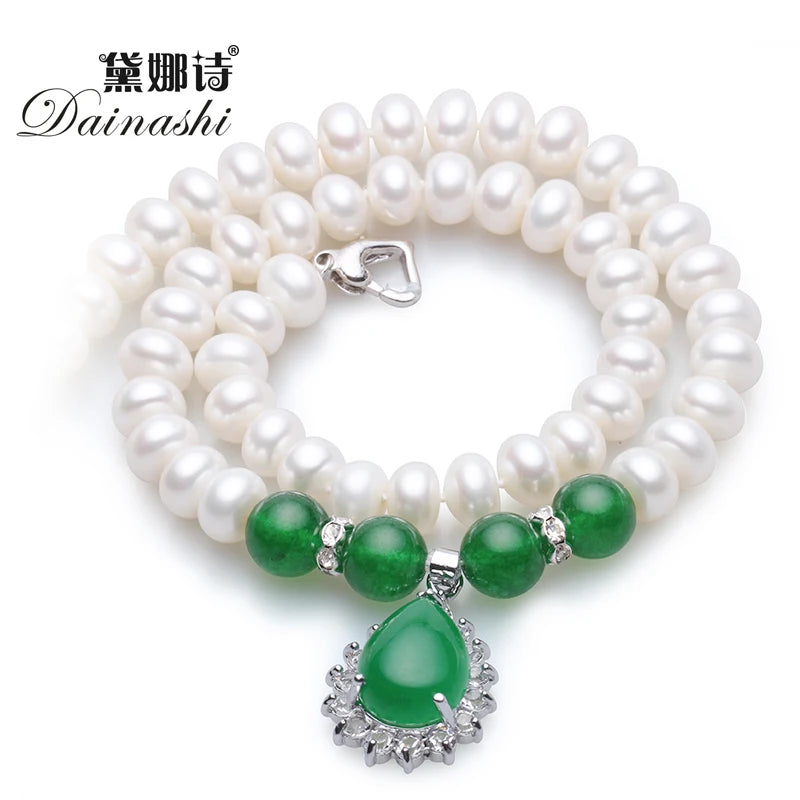 Classic Green Agate & Natural Pearl Necklace