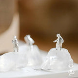 Dancing Bear Clear Quartz Crystal Stones for Home Decoration