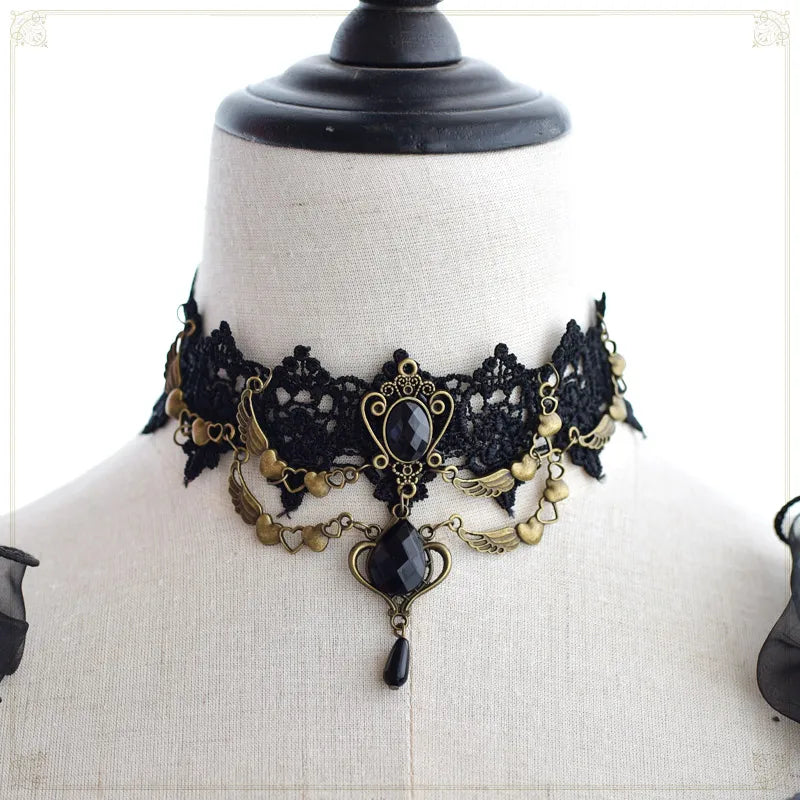 Dark Lolita Necklace with Hearts Wings Metal Collar