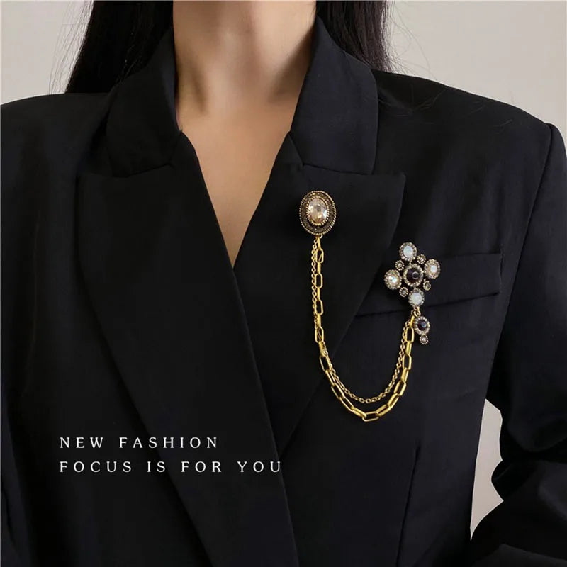 Dark Style Tassel Pendant Brooch Vintage Baroque Chest Chain Pin Accessory