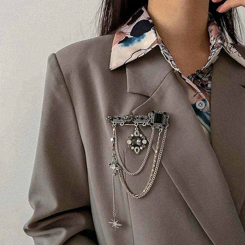 Vintage Tassel Pendant Brooch Dark Style Men Women