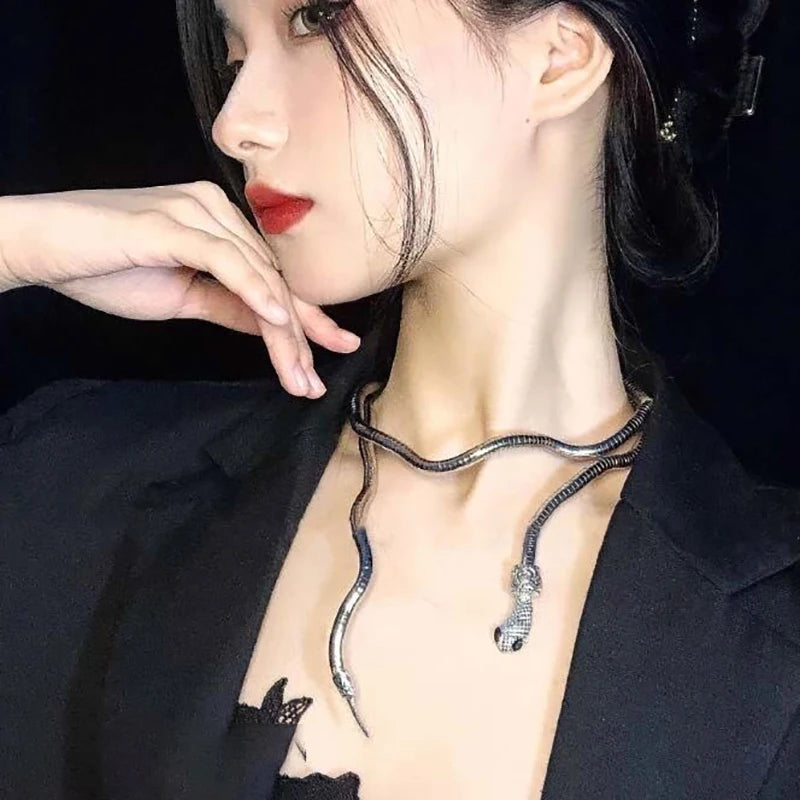 Exaggerated Snake Necklace Collar for Girl
