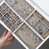 Organizador de joyas de terciopelo gris con caj?n