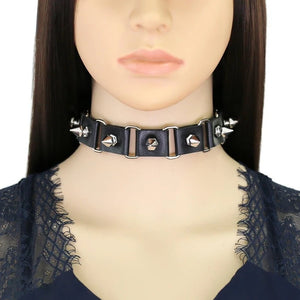 Punk Goth Circle Rivet Collar Torque Necklace Women Cosplay Gothic Accessory