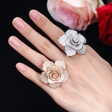 Deelan Women's Crystal Small Fresh Flower Ring
