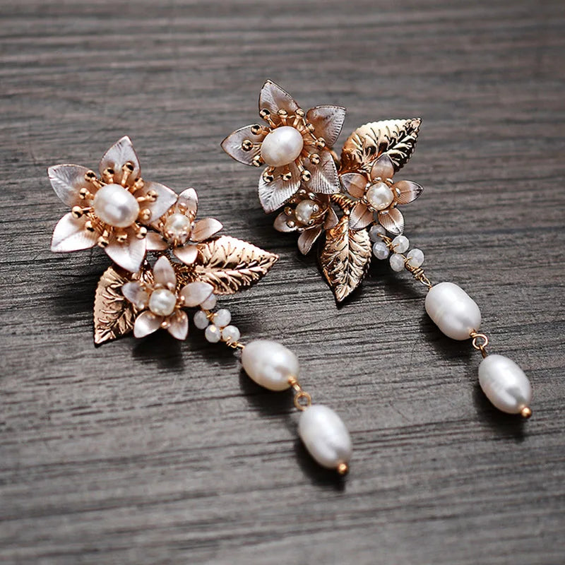 Delicate Flower & Leaves Bridal Earring Pendant Set