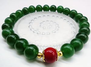 Green Emerald & Red Coral Bead Bracelet 7.5 Inch