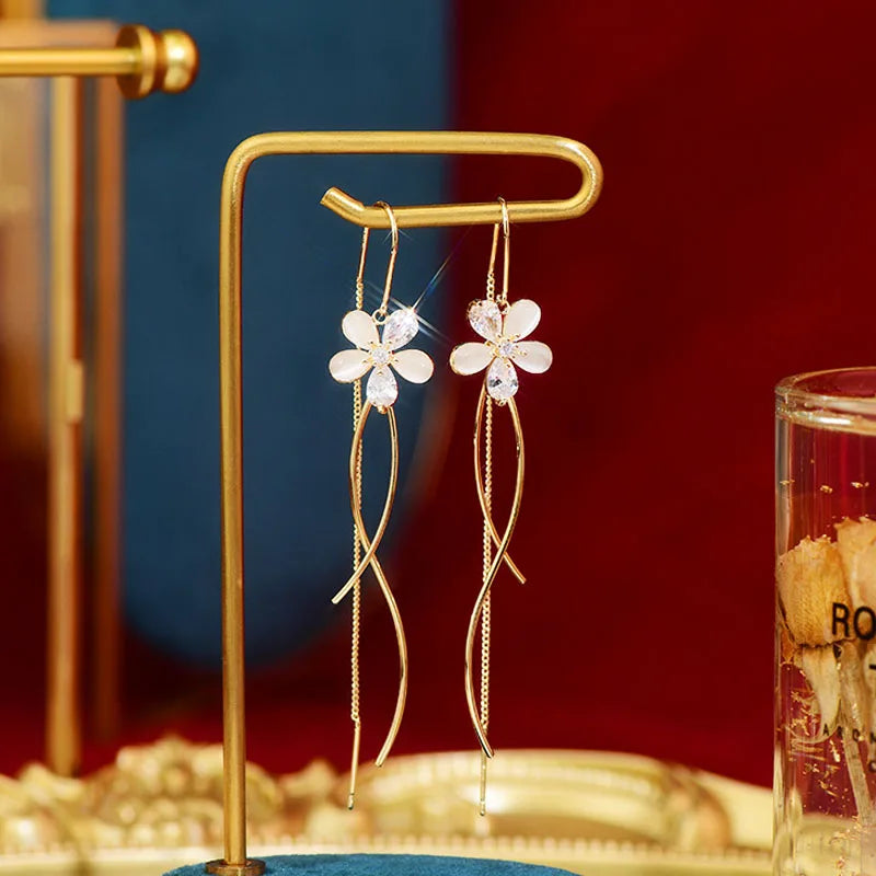 Delicate Flower Women Earring 14K Real Drop Earrings Charm Jewelry