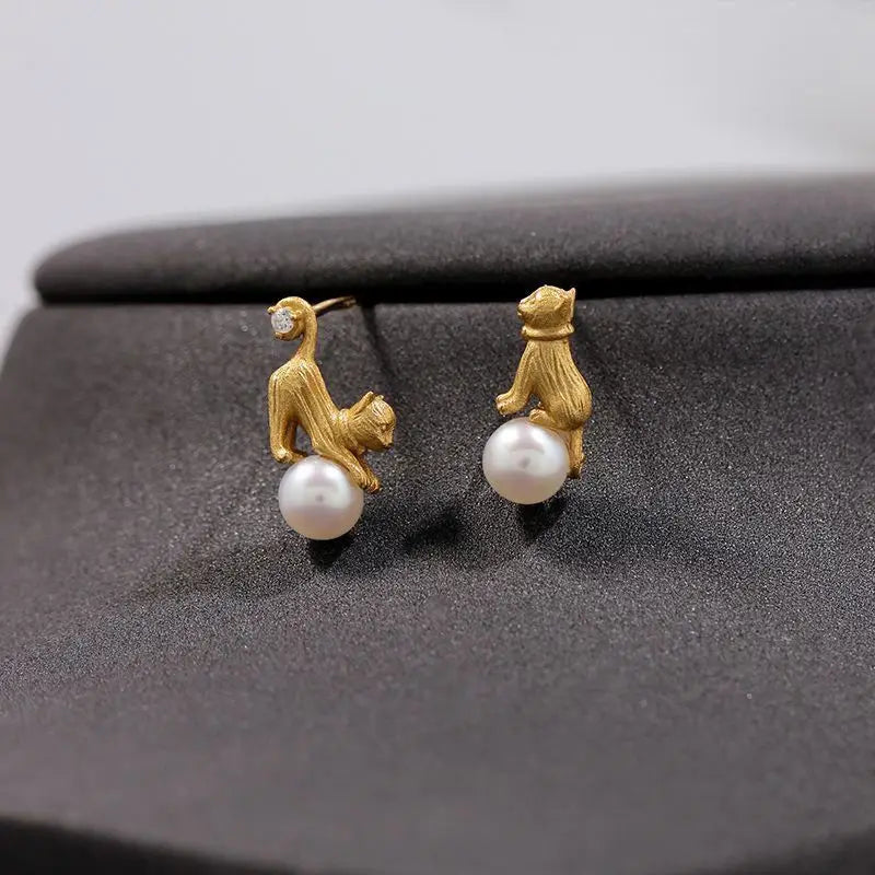 Asymmetric Cat Pearl Earrings for Women