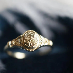 Creative Silver Inlaid Carved Adjustable Ring