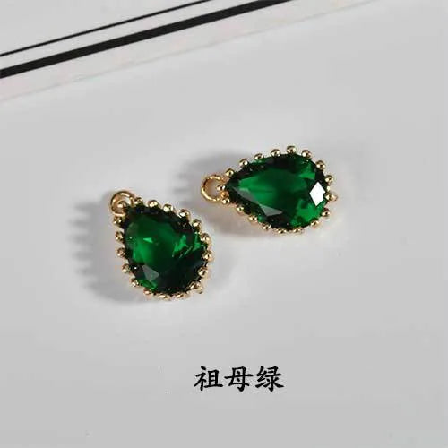 18k Plated Mini Zircon Pendant with Single Hanging Hole