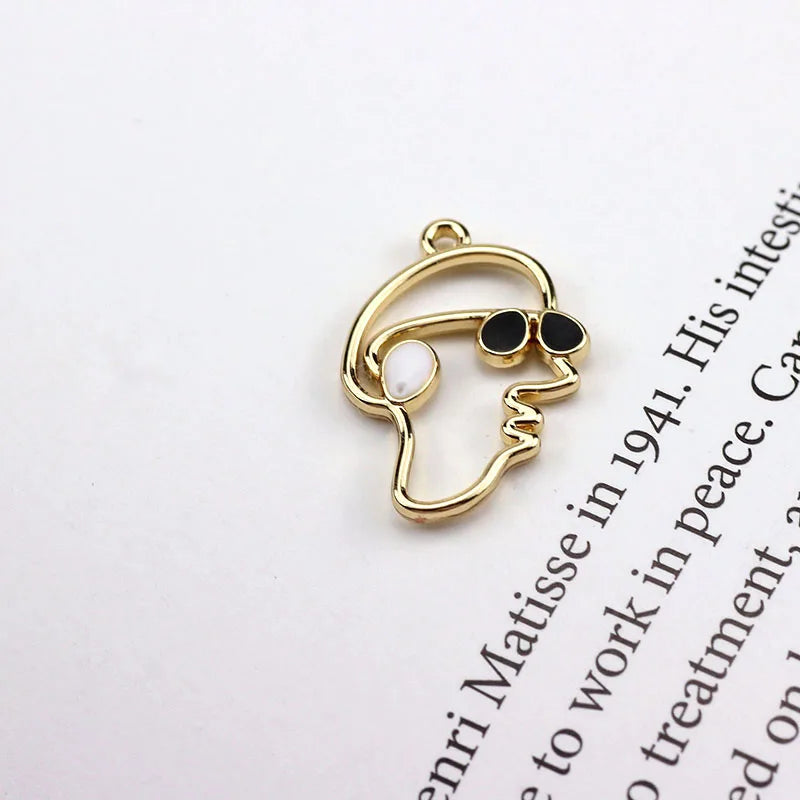 Alloy Drop Oil Funny Face Avatar Charms for Earring Accessory