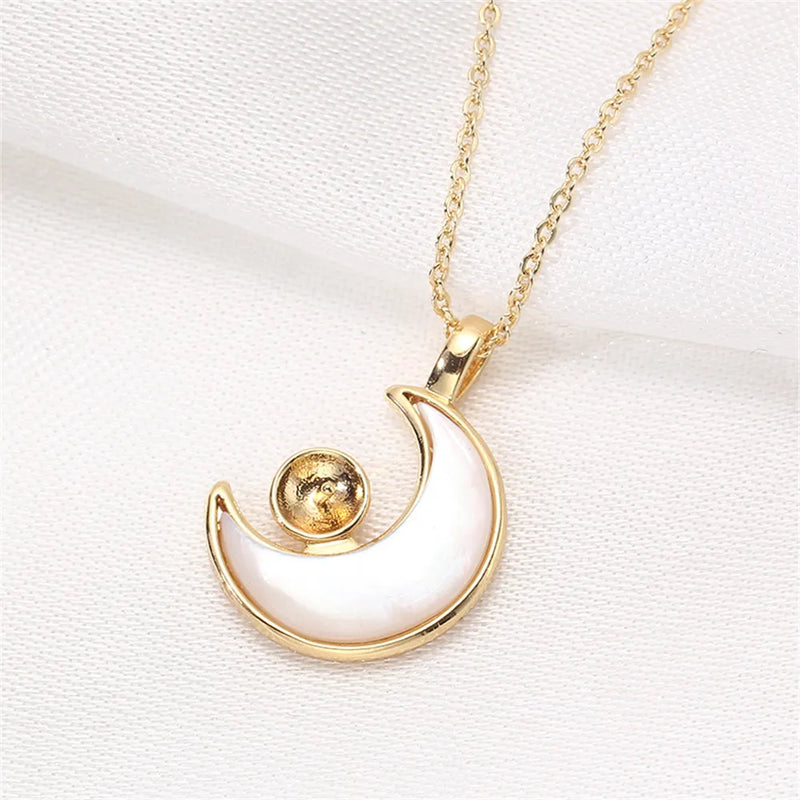 14k Plating Color-preserving Moon Shell Pearl Necklace Pendant