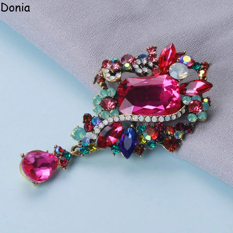 Donia Water Drop Glass Inlaid Alloy Brooch Crystal Bridal Corsage