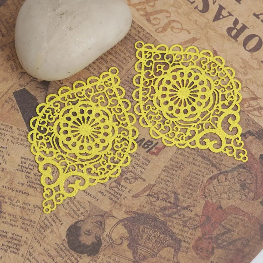 Copper Hollow Oval Heart Filigree Stamping Pendants