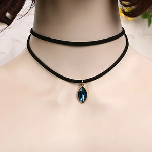 Vintage Gothic Velvet Choker Necklace Water Drop Pendant for Women