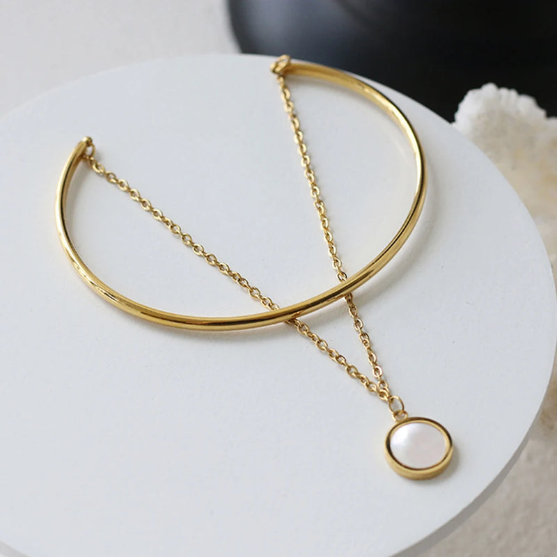 Adjustable Double Layer Bracelet with Fritillary Pendant