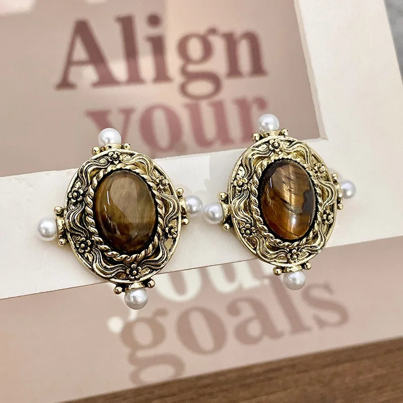 Medieval Style Maillard Brown Stud Earrings for Women