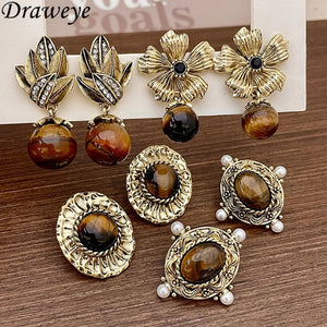 Medieval Style Maillard Brown Stud Earrings for Women