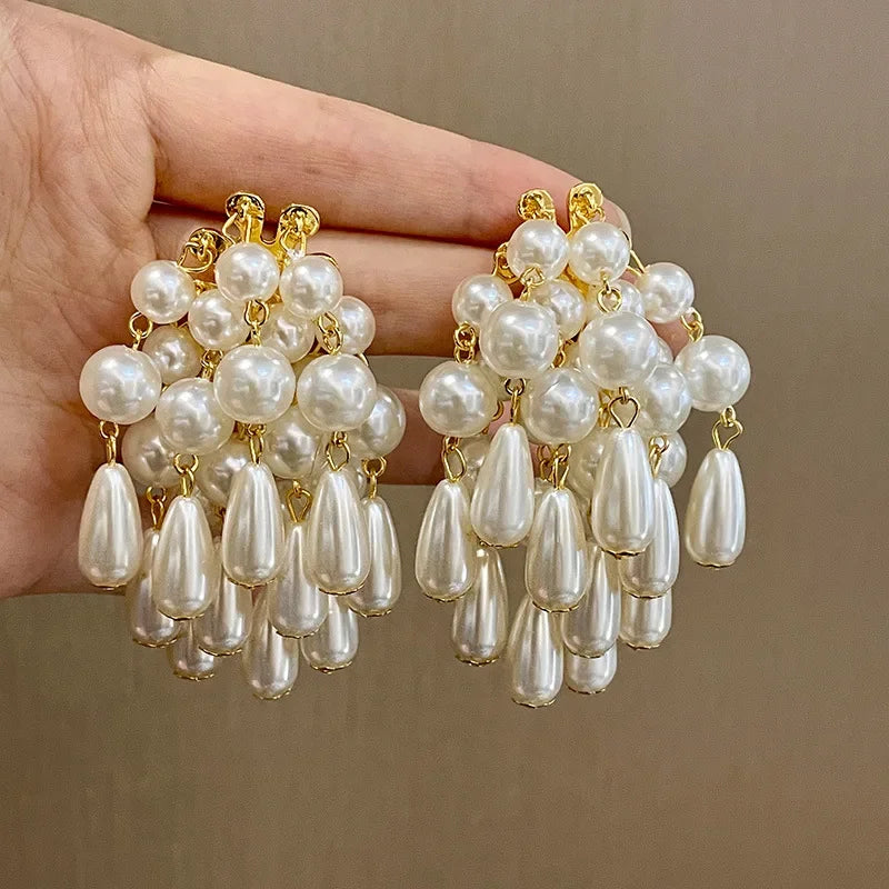 Vintage Pearls Stud Earrings for Women