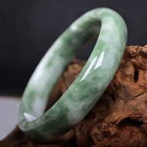 Chinese Green Jade Bracelet Bangle Hand Carved Emerald Bangles Lady Jewelry