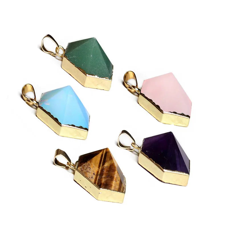 Vintage Locket Pendant Necklace Chain Triangle Jewelry Fineness Novelty