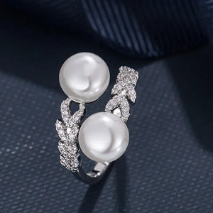Pearl & CZ Leaf Women's Wedding Ring