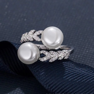 Pearl & CZ Leaf Women's Wedding Ring