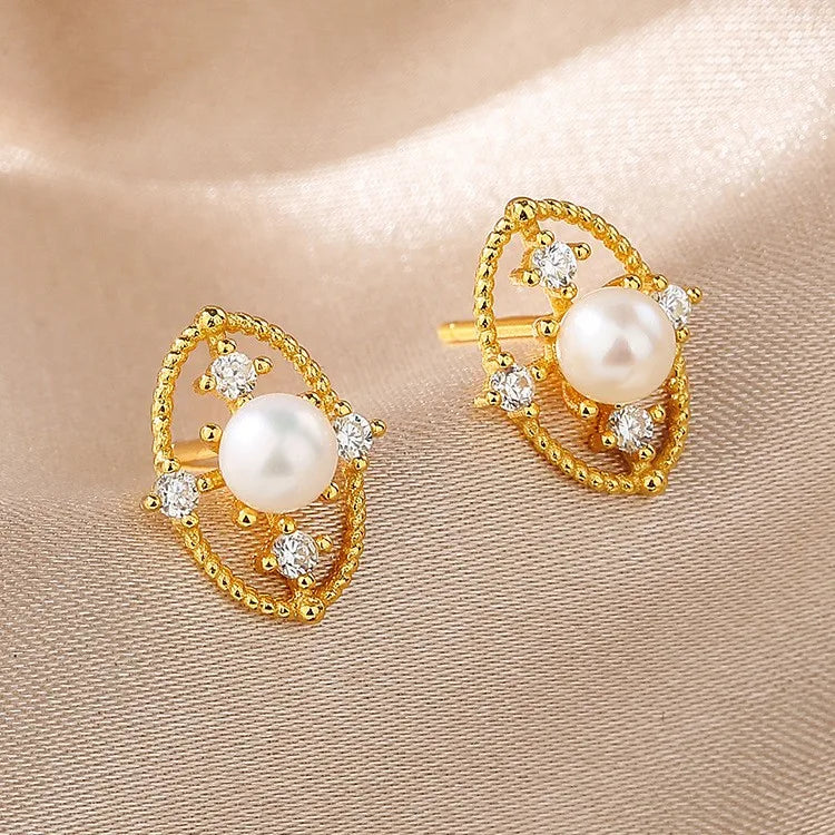 ZFSILVER S925 Silver Pearl Earrings with Diamond Eyes