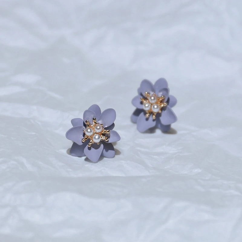 Sweet Gray Small Purple Flowers Pearl Clip Earrings
