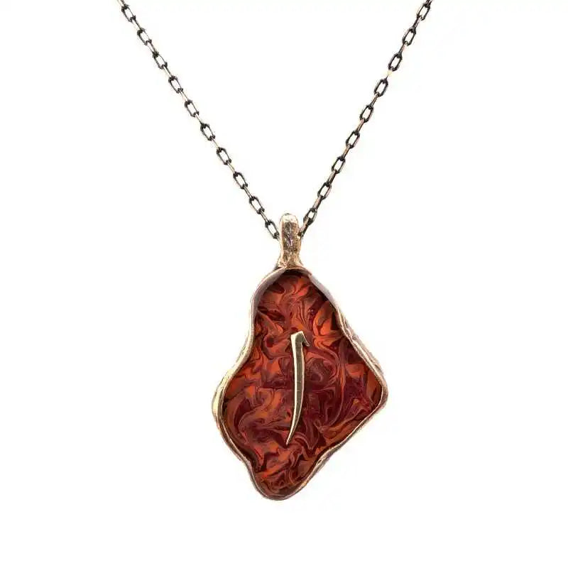 Ebrulu Elif Resin Necklace