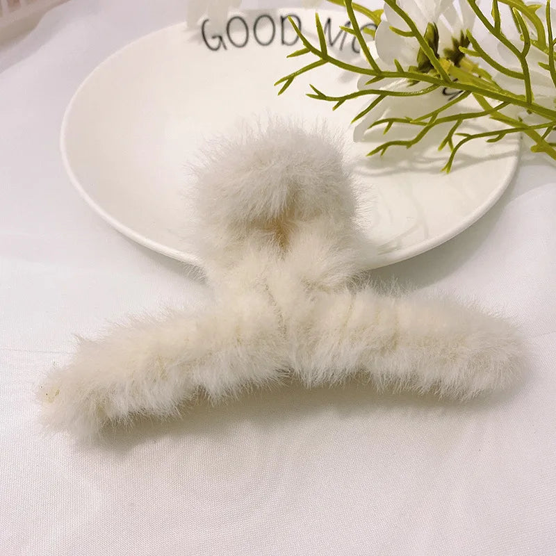 Winter Plush Hair Claw Crab Women Girls Hairpins Faux Fur Clip Barrette Headwear