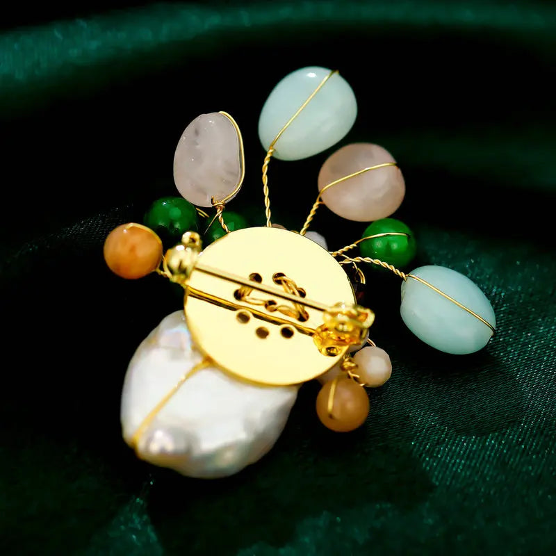 Female Natural Baroque Pearl Vintage Brooches Jewelry Accessory