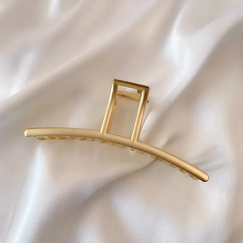 Geometric Metal Hair Clips for Women - Vintage Hollow Hairpin Barrette