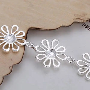 Delicate Silver Women's Charm Bracelet - Chrysanthemum