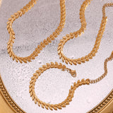 Leaf Fishtail Necklace in 18K Plated Stainless Steel