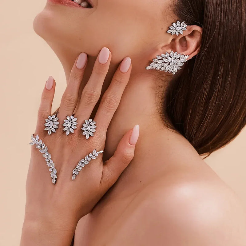 Zircon Flower Hand Palm Bangle Wedding Accessory
