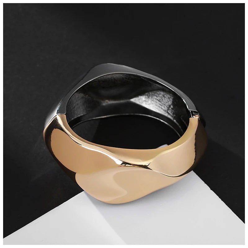 Vintage Metal Statement Bracelet Women Two-Tone Chunky Cuff Bangle