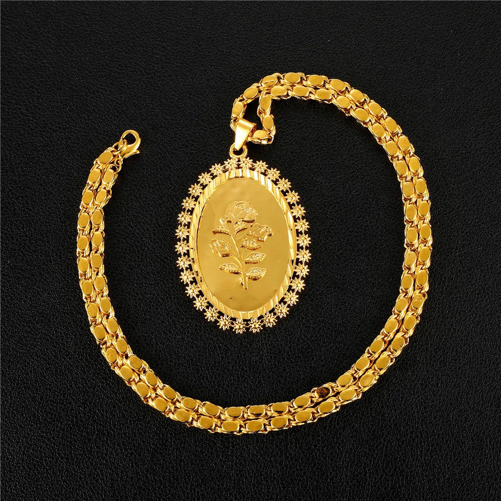Oval Flower Pendant Necklace for Mom Chain Statement Necklace Accessories
