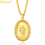 Oval Flower Pendant Necklace for Mom Chain Statement Necklace Accessories