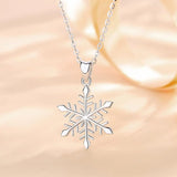 925 Sterling Silver Snow Flower Charm Necklace Pendant Romantic Jewelry