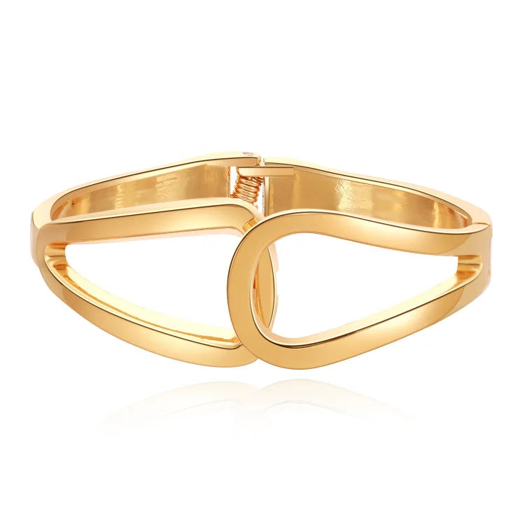 European & US Hollow Symmetry Bracelet Women's Metal Bracelet
