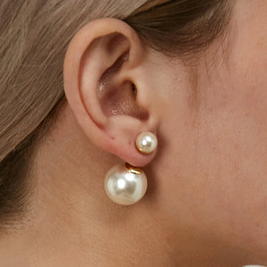 Europe Classic Letters Pearl Earrings Women Accessories